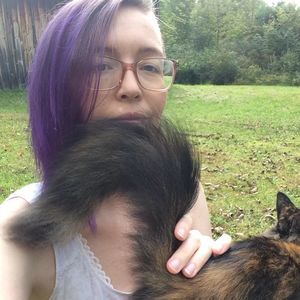 Meet your Posher, Laura